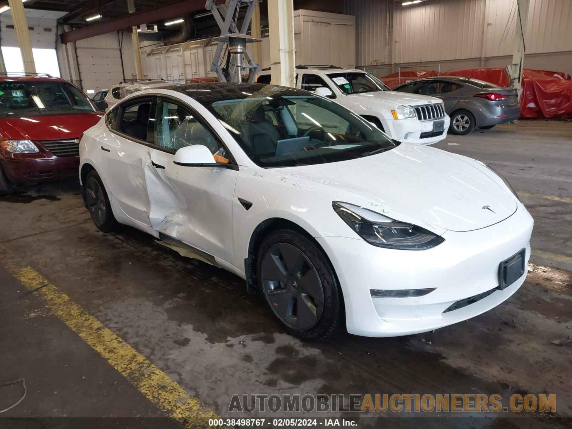 5YJ3E1EA4NF101332 TESLA MODEL 3 2022