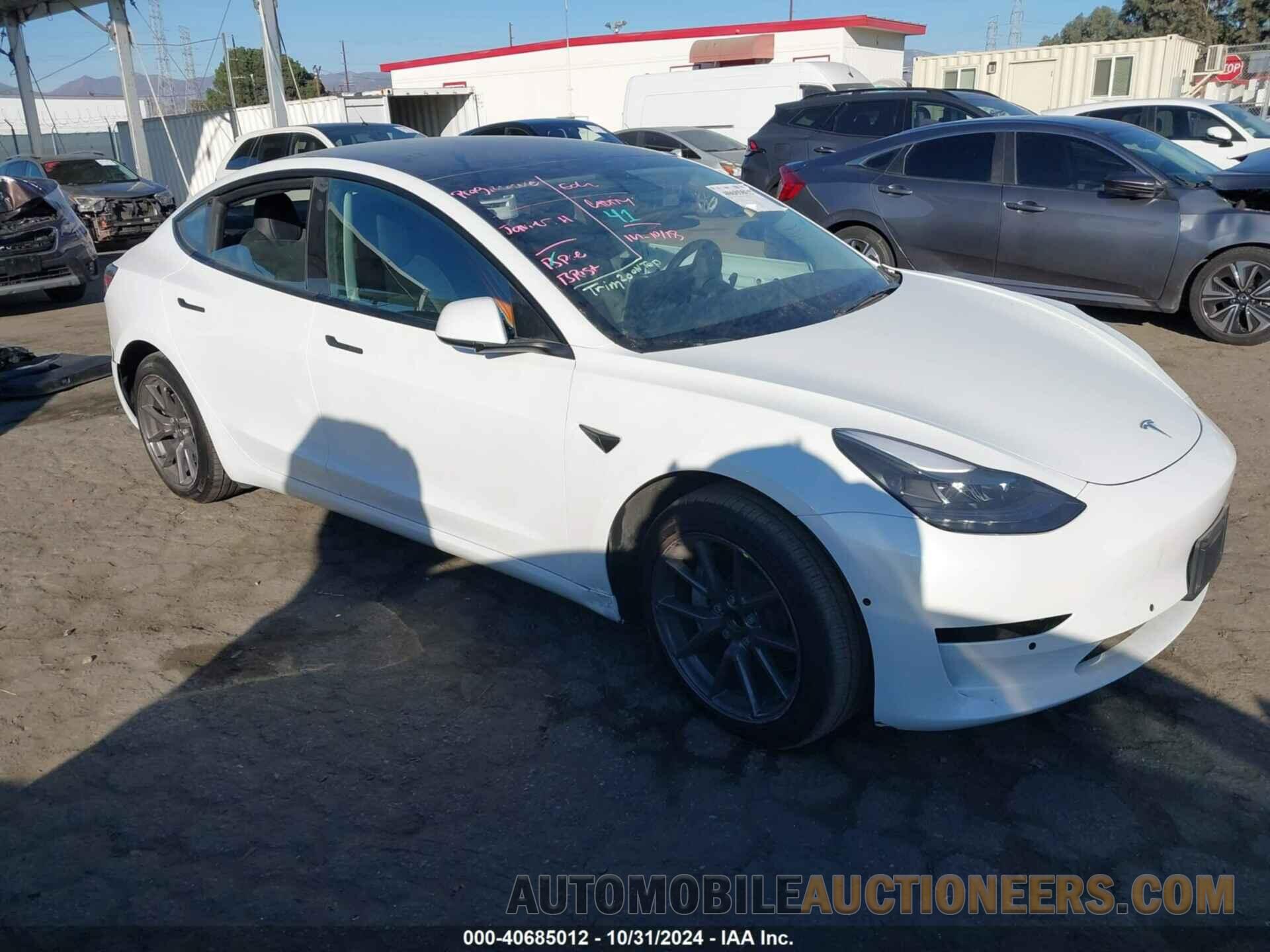 5YJ3E1EA4NF104389 TESLA MODEL 3 2022