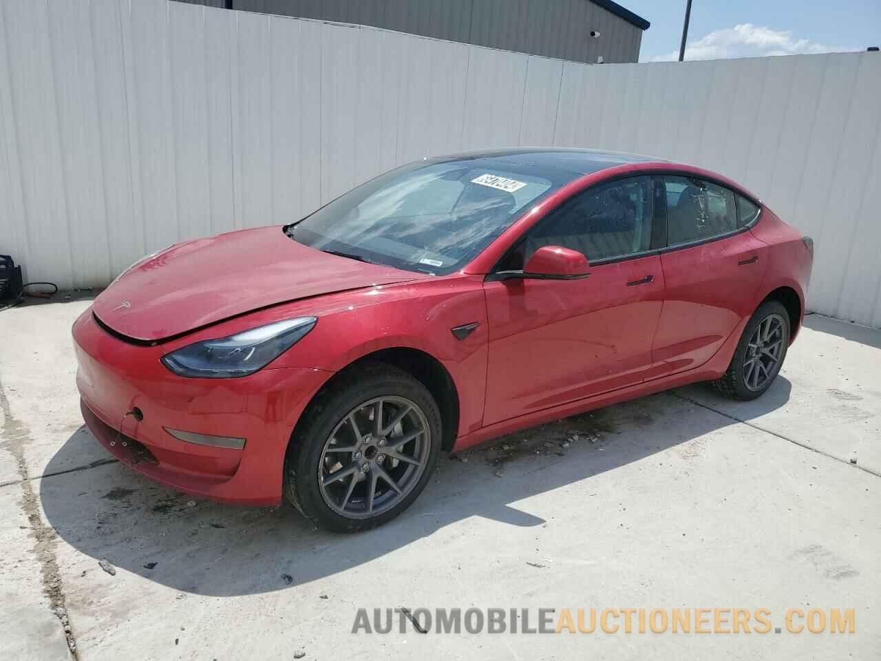 5YJ3E1EA4NF184793 TESLA MODEL 3 2022