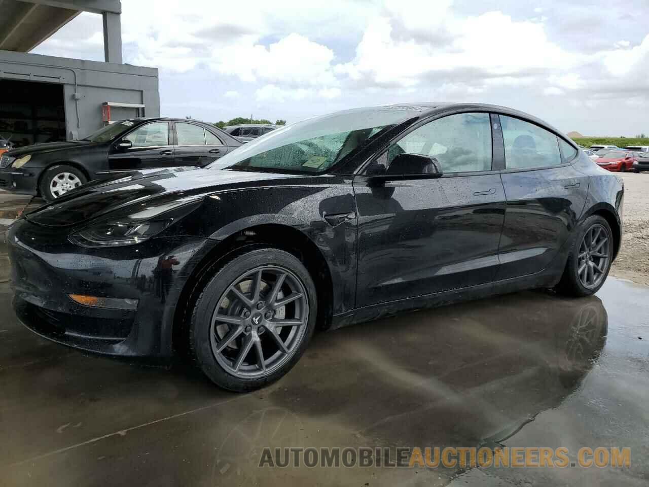 5YJ3E1EA4NF233684 TESLA MODEL 3 2022