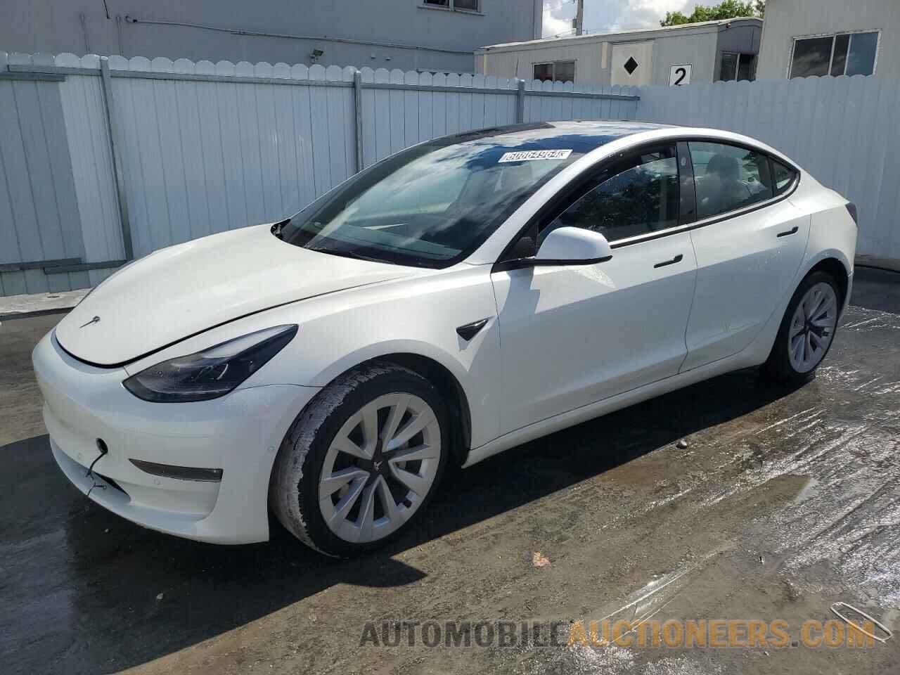 5YJ3E1EA4NF285977 TESLA MODEL 3 2022