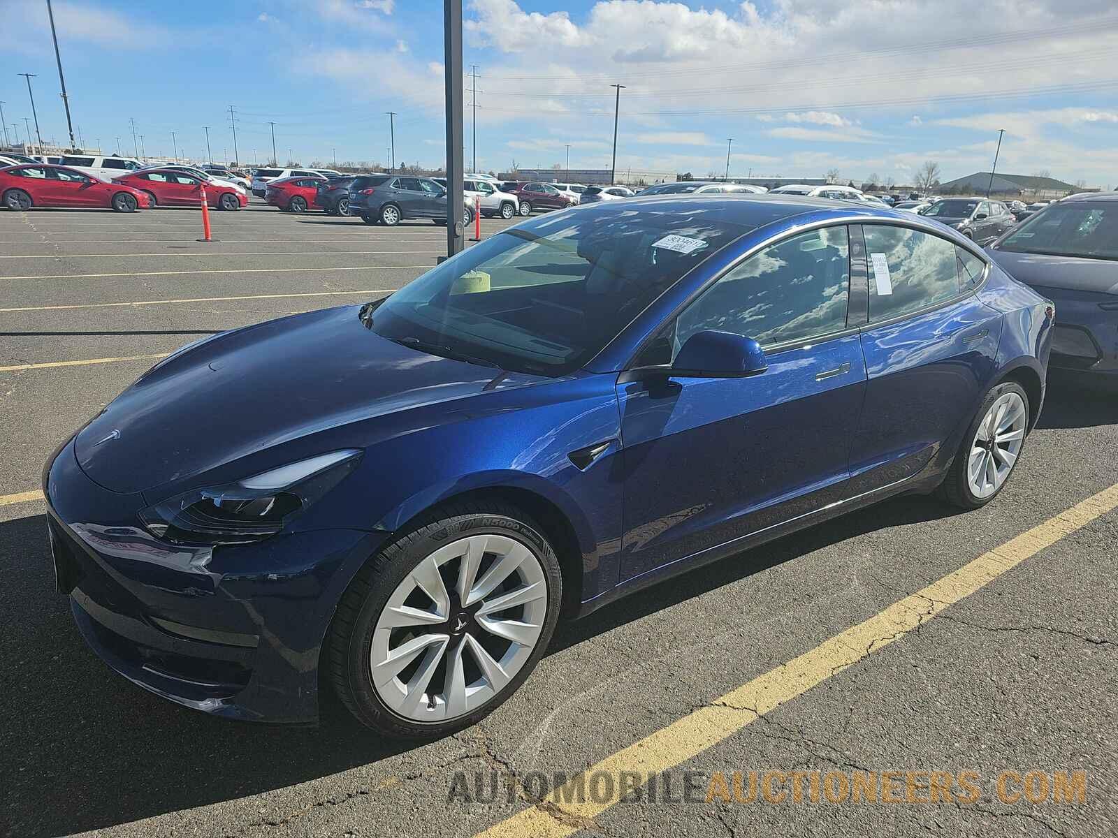 5YJ3E1EA4NF304821 Tesla Model 3 2022