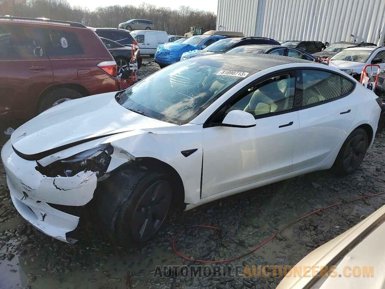 5YJ3E1EA4NF333137 TESLA MODEL 3 2022