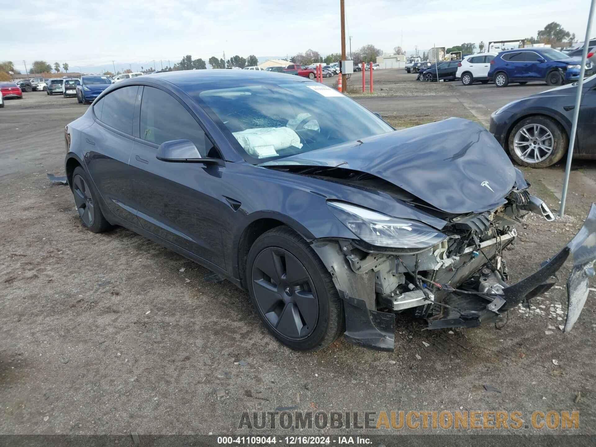 5YJ3E1EA4NF374433 TESLA MODEL 3 2022