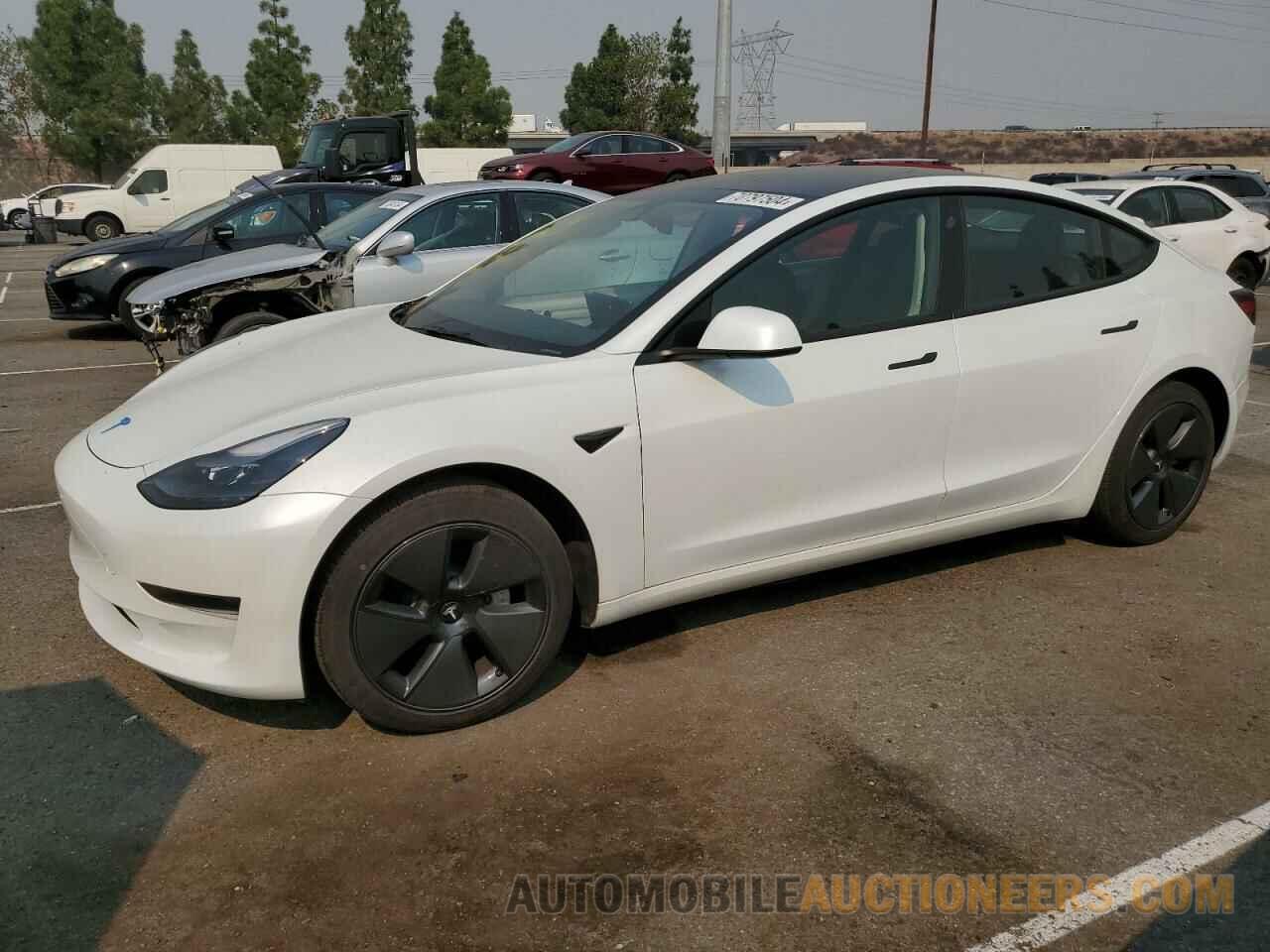 5YJ3E1EA4PF385807 TESLA MODEL 3 2023