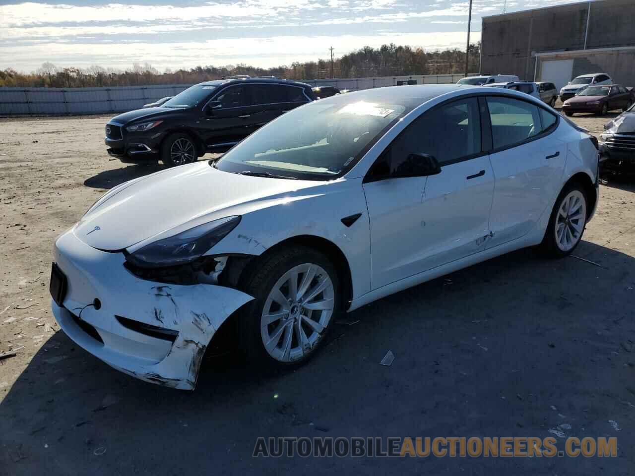 5YJ3E1EA4PF435833 TESLA MODEL 3 2023