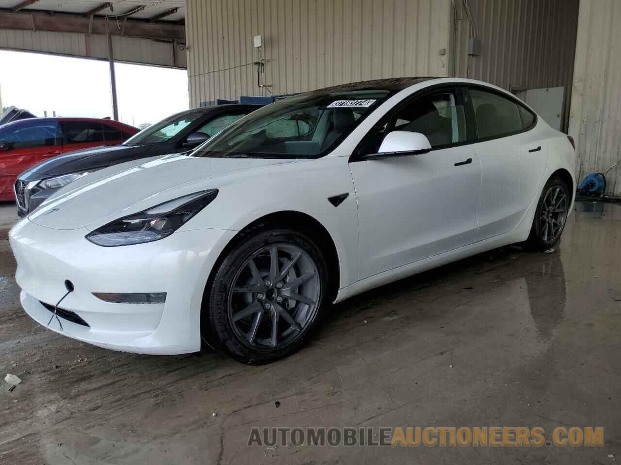 5YJ3E1EA4PF437145 TESLA MODEL 3 2023