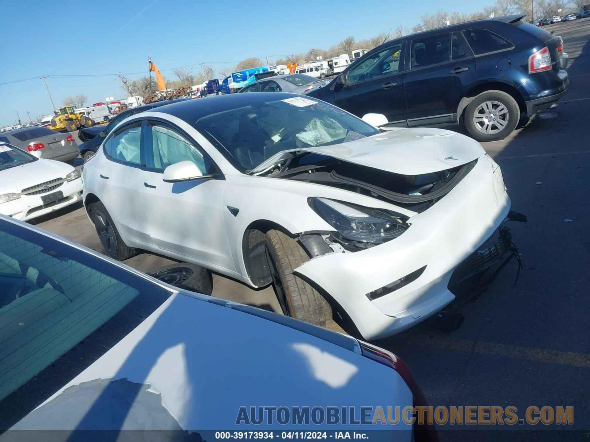 5YJ3E1EA4PF462966 TESLA MODEL 3 2023