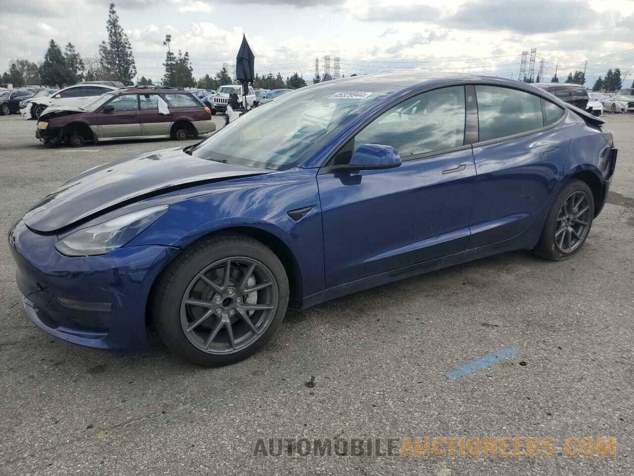 5YJ3E1EA4PF605463 TESLA MODEL 3 2023