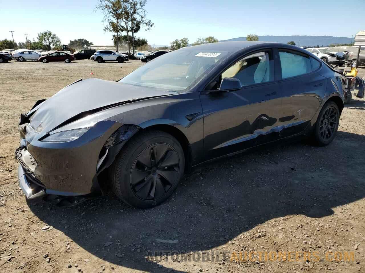 5YJ3E1EA4RF743197 TESLA MODEL 3 2024