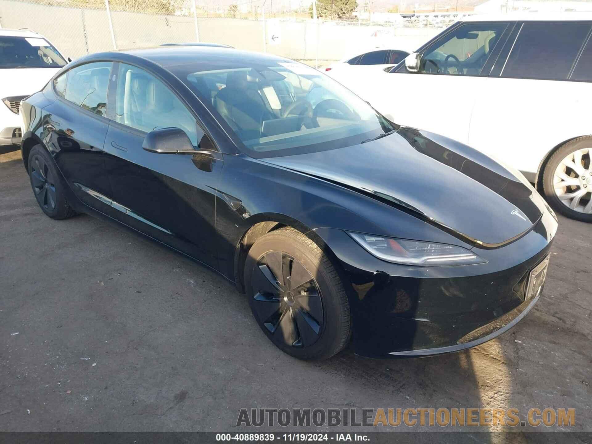 5YJ3E1EA4RF747945 TESLA MODEL 3 2024