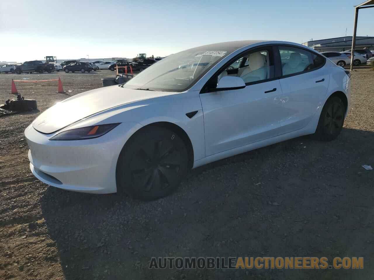 5YJ3E1EA4RF795493 TESLA MODEL 3 2024