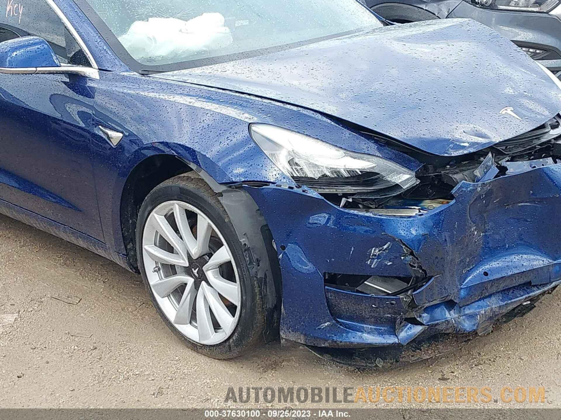 5YJ3E1EA5JF018230 TESLA MODEL 3 2018