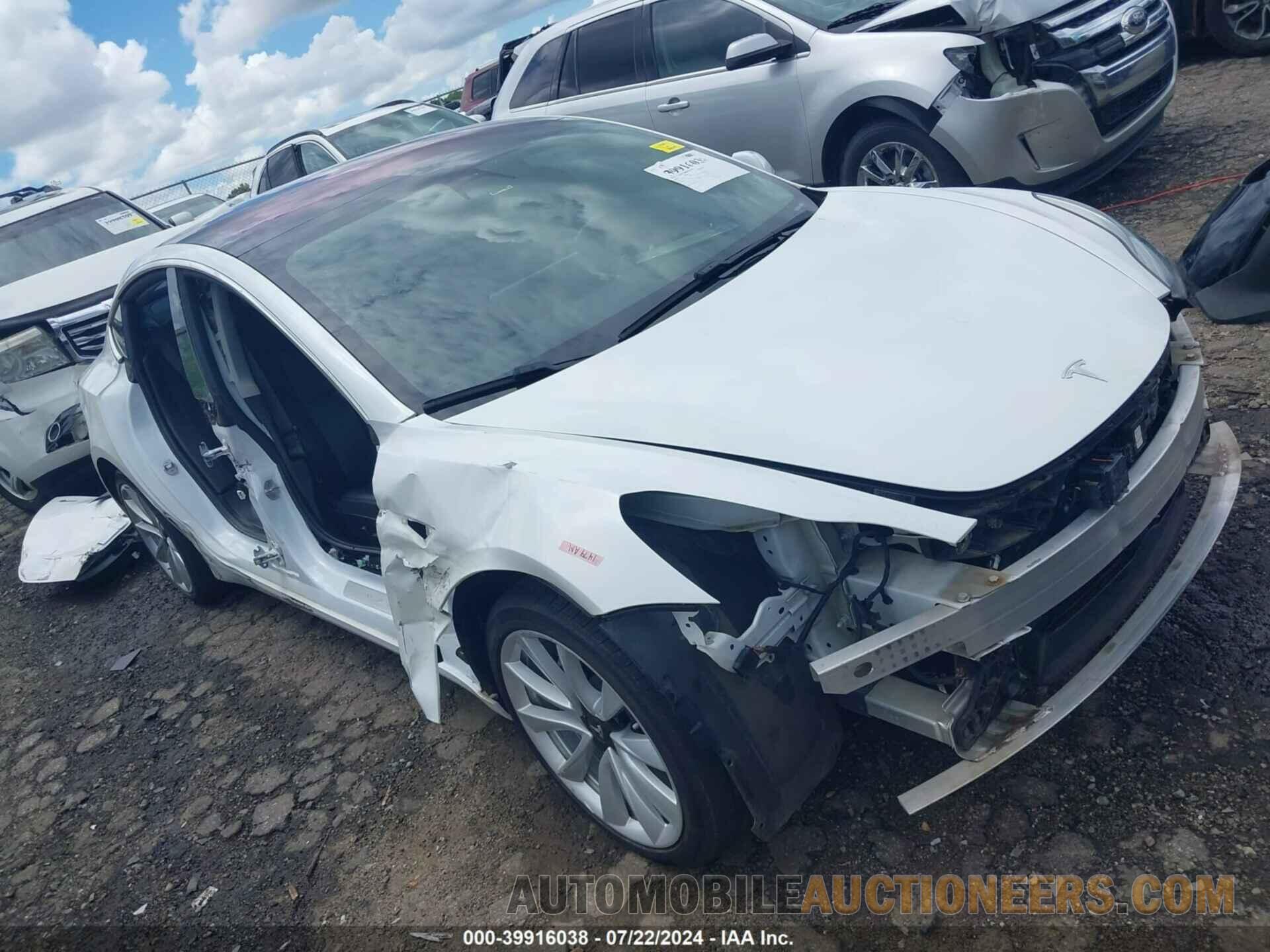 5YJ3E1EA5JF018308 TESLA MODEL 3 2018