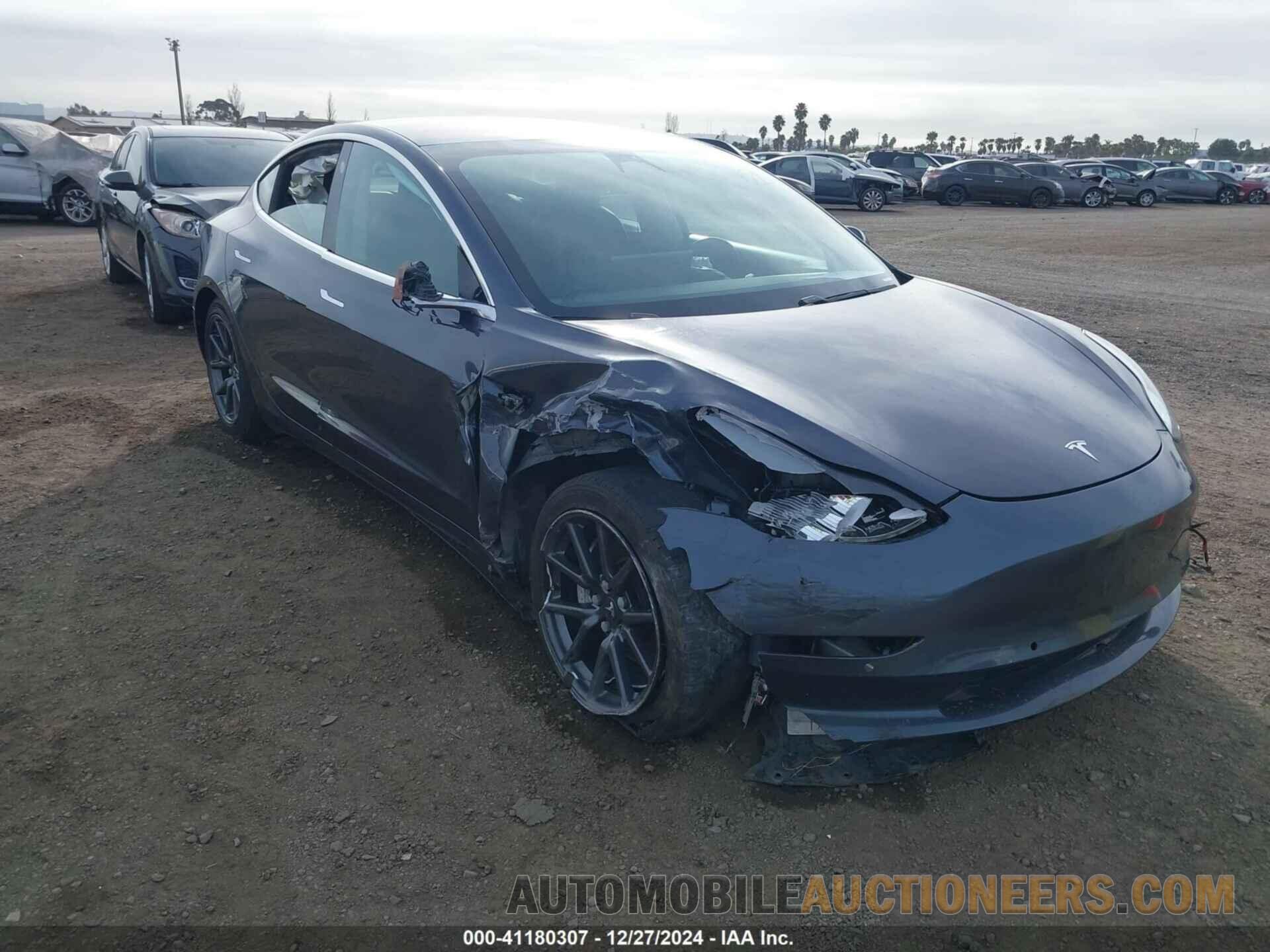 5YJ3E1EA5JF021919 TESLA MODEL 3 2018