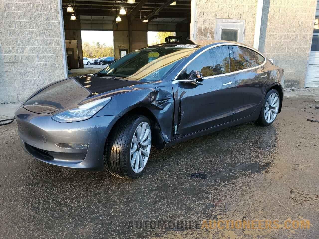 5YJ3E1EA5JF024089 TESLA MODEL 3 2018