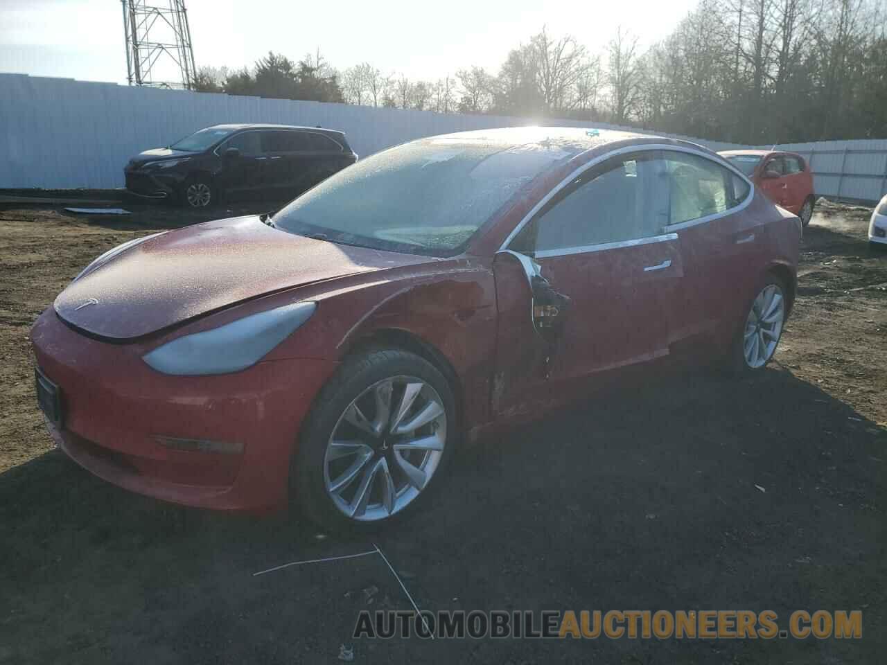 5YJ3E1EA5JF024660 TESLA MODEL 3 2018