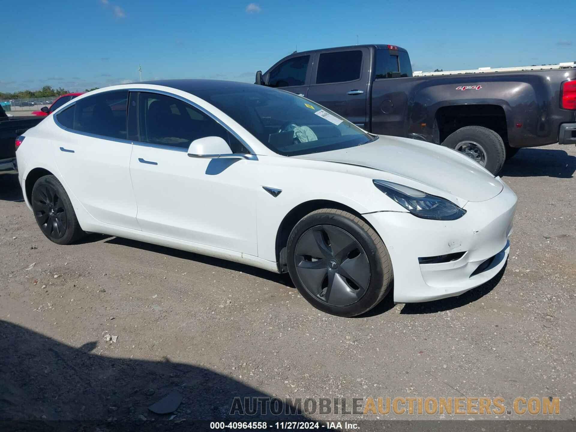 5YJ3E1EA5JF026327 TESLA MODEL 3 2018