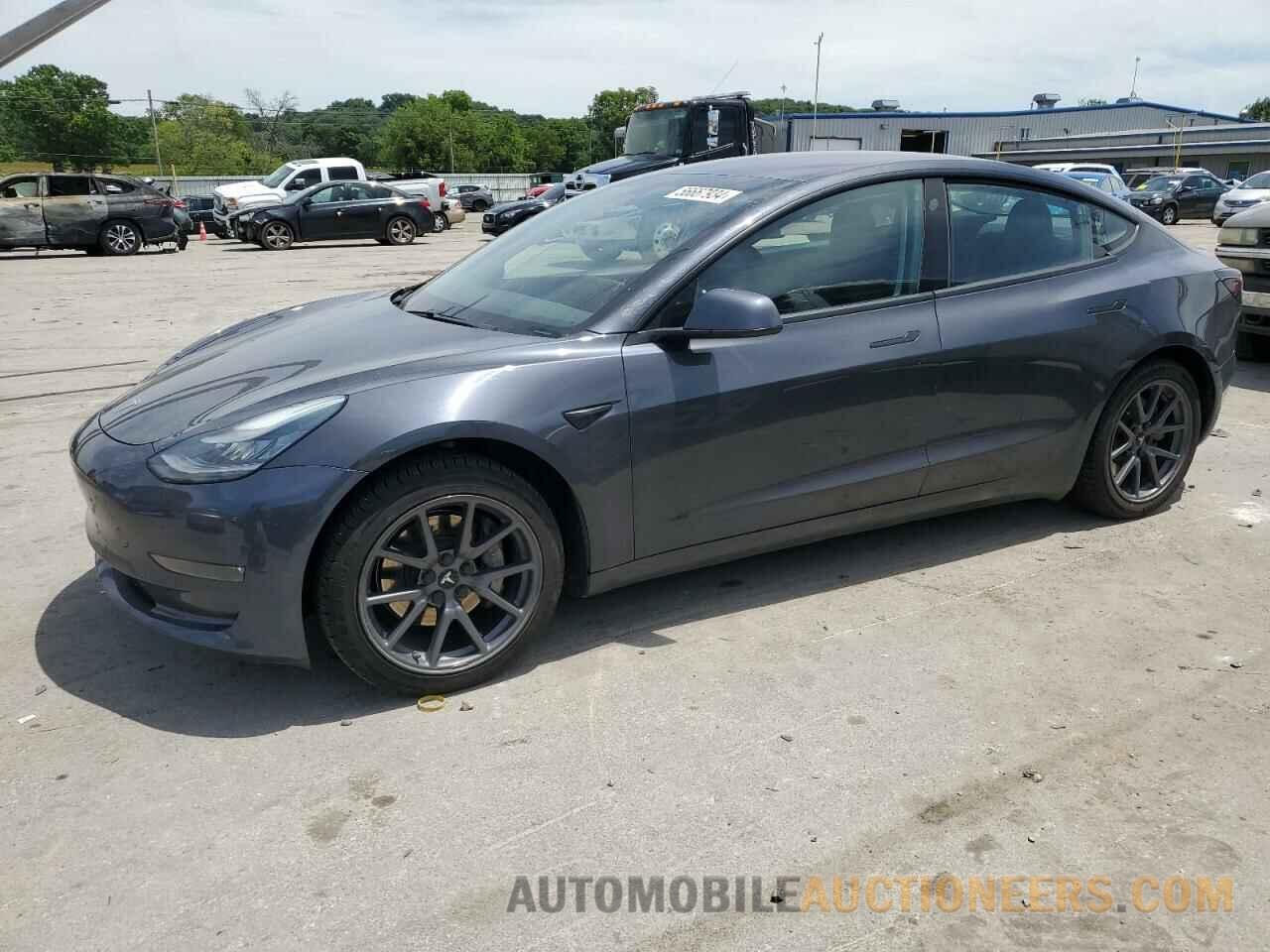 5YJ3E1EA5JF049378 TESLA MODEL 3 2018