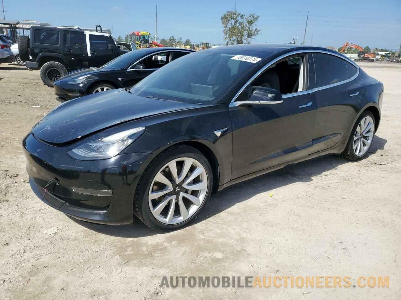 5YJ3E1EA5JF050479 TESLA MODEL 3 2018