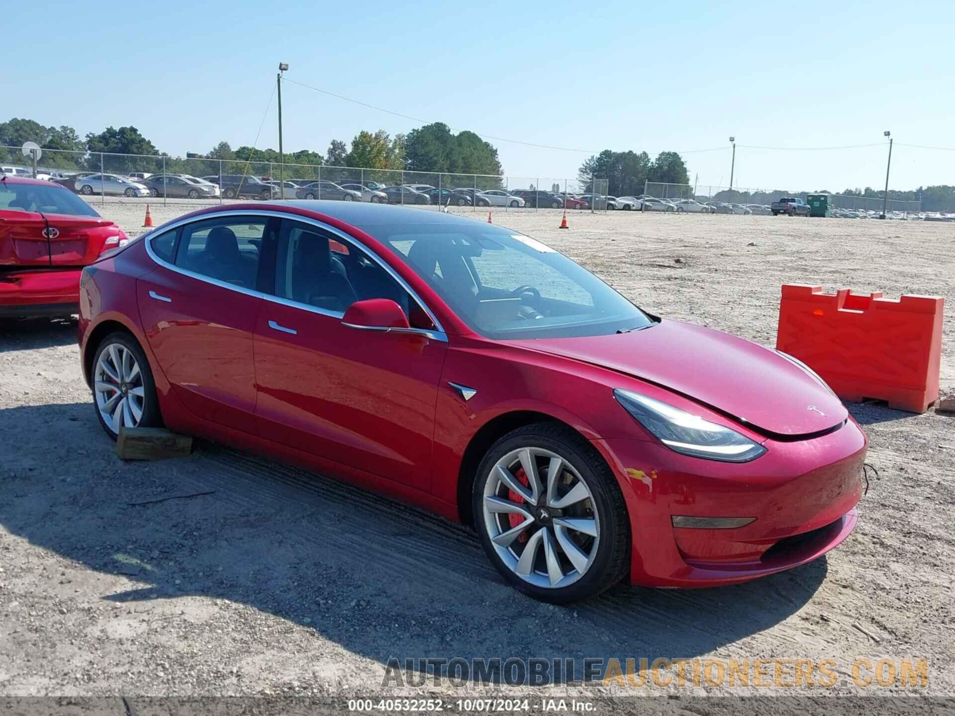 5YJ3E1EA5JF052524 TESLA MODEL 3 2018