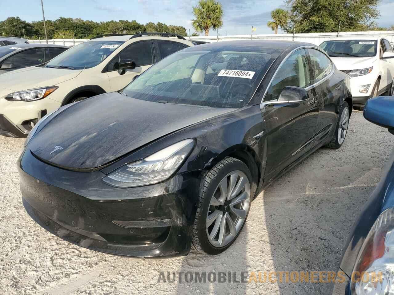 5YJ3E1EA5JF052992 TESLA MODEL 3 2018