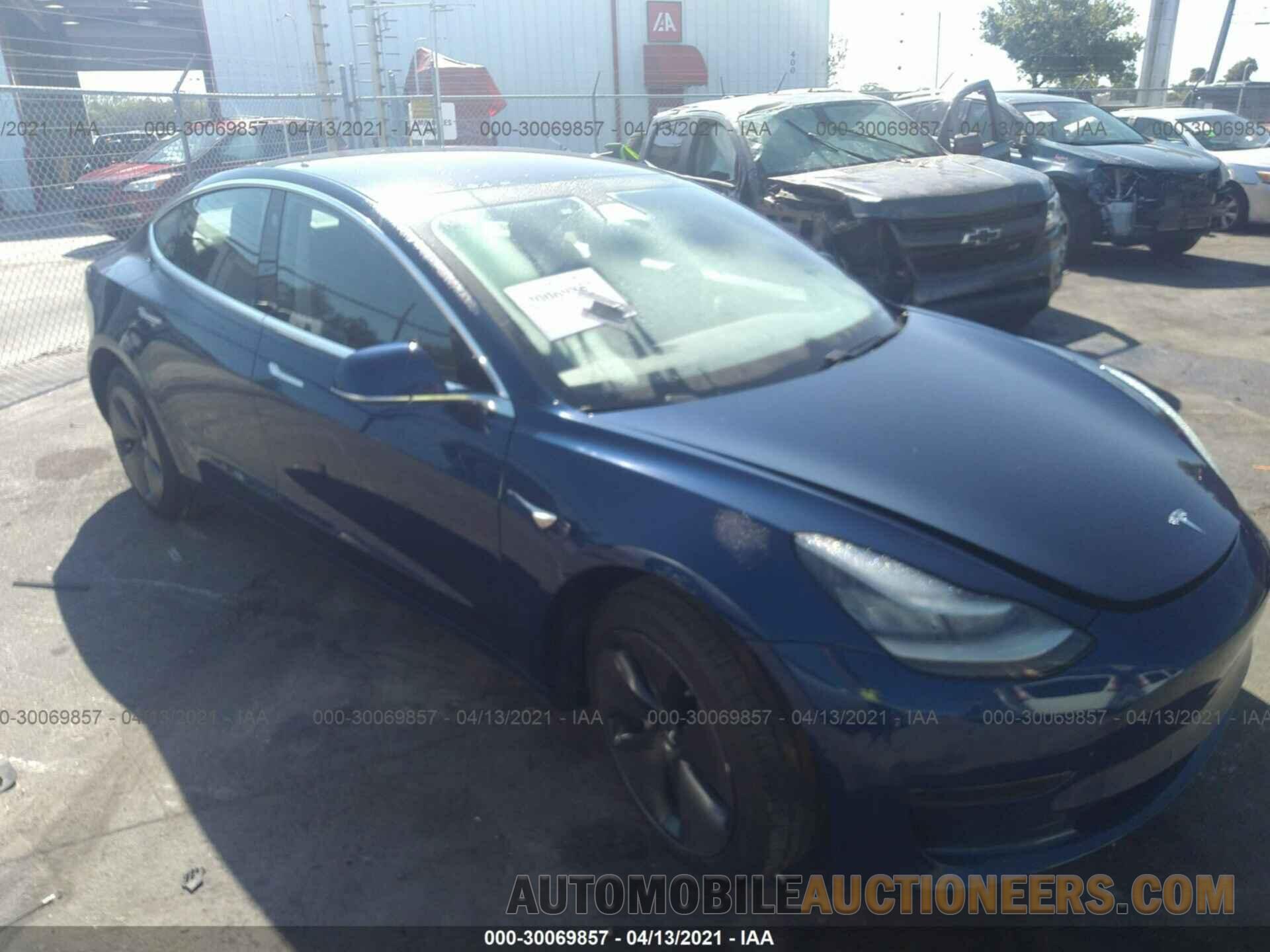 5YJ3E1EA5JF059053 TESLA MODEL 3 2018