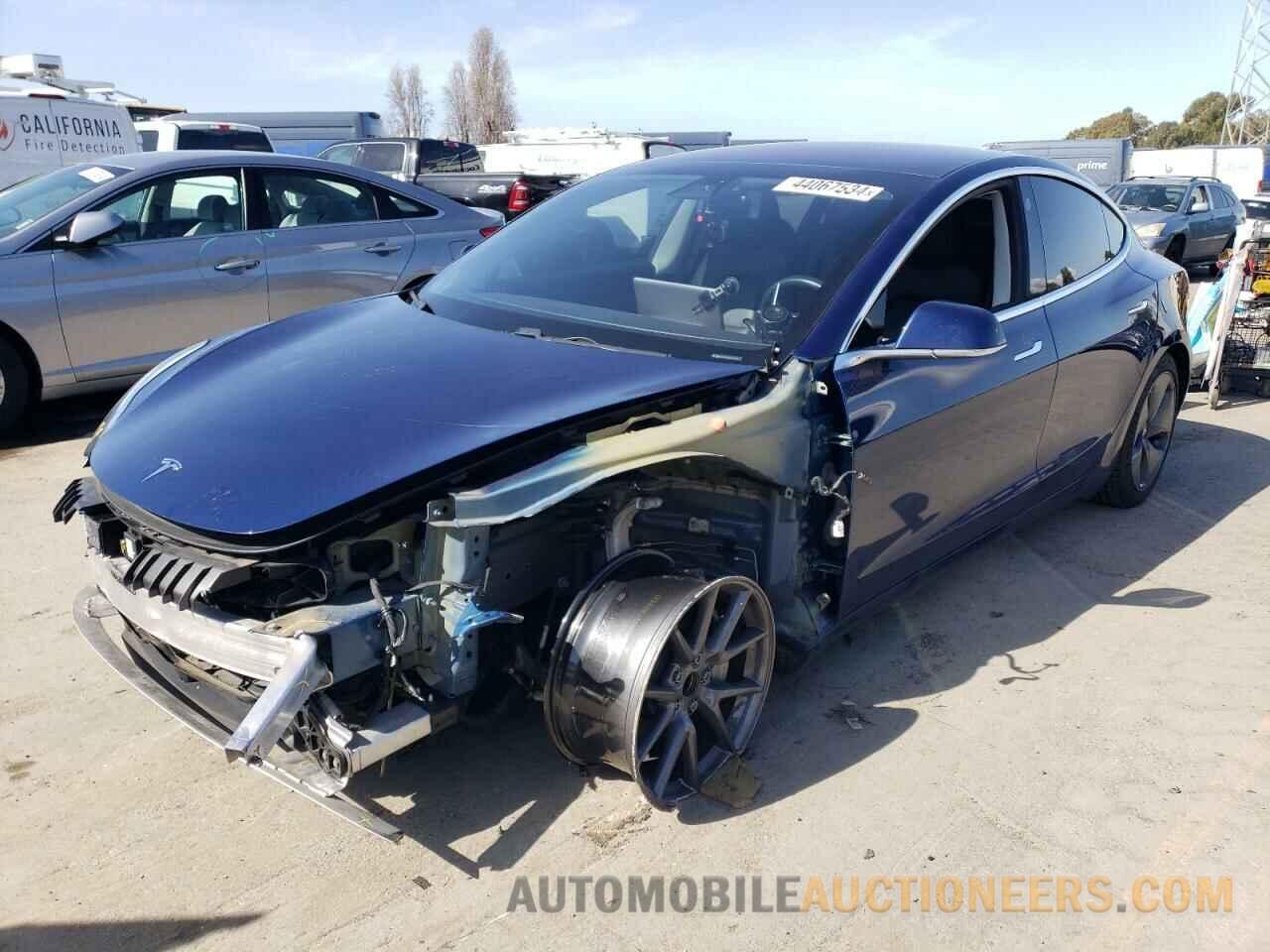 5YJ3E1EA5JF076757 TESLA MODEL 3 2018