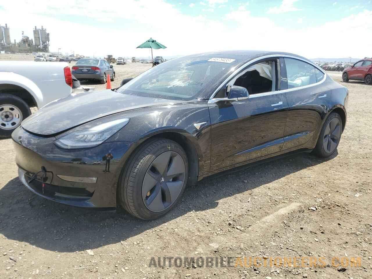 5YJ3E1EA5JF109112 TESLA MODEL 3 2018