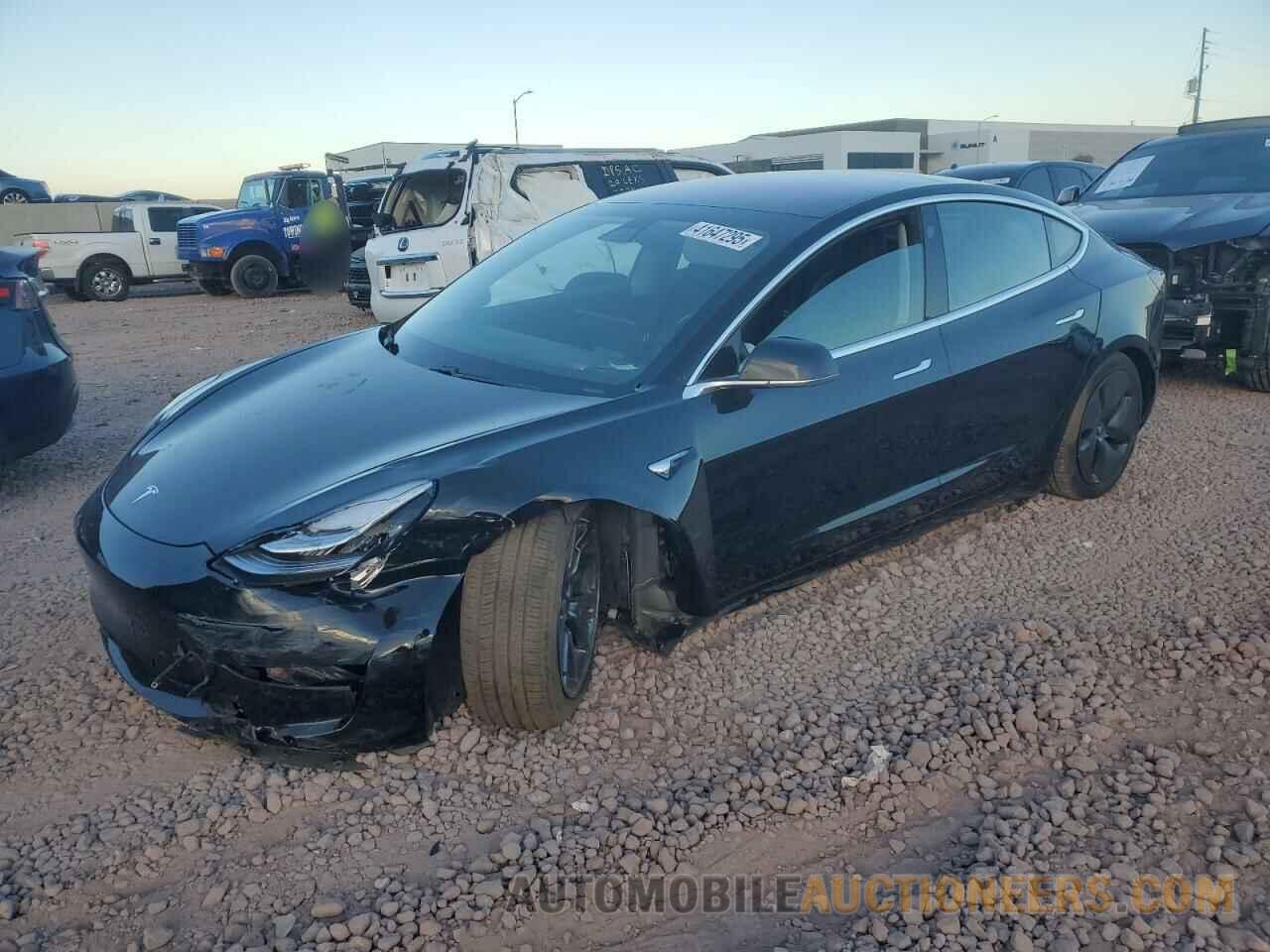 5YJ3E1EA5JF156690 TESLA MODEL 3 2018