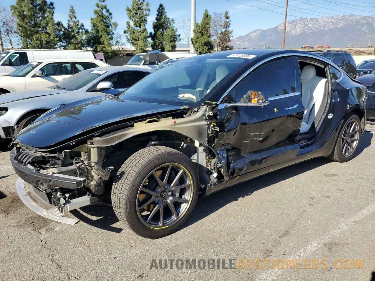 5YJ3E1EA5JF166443 TESLA MODEL 3 2018