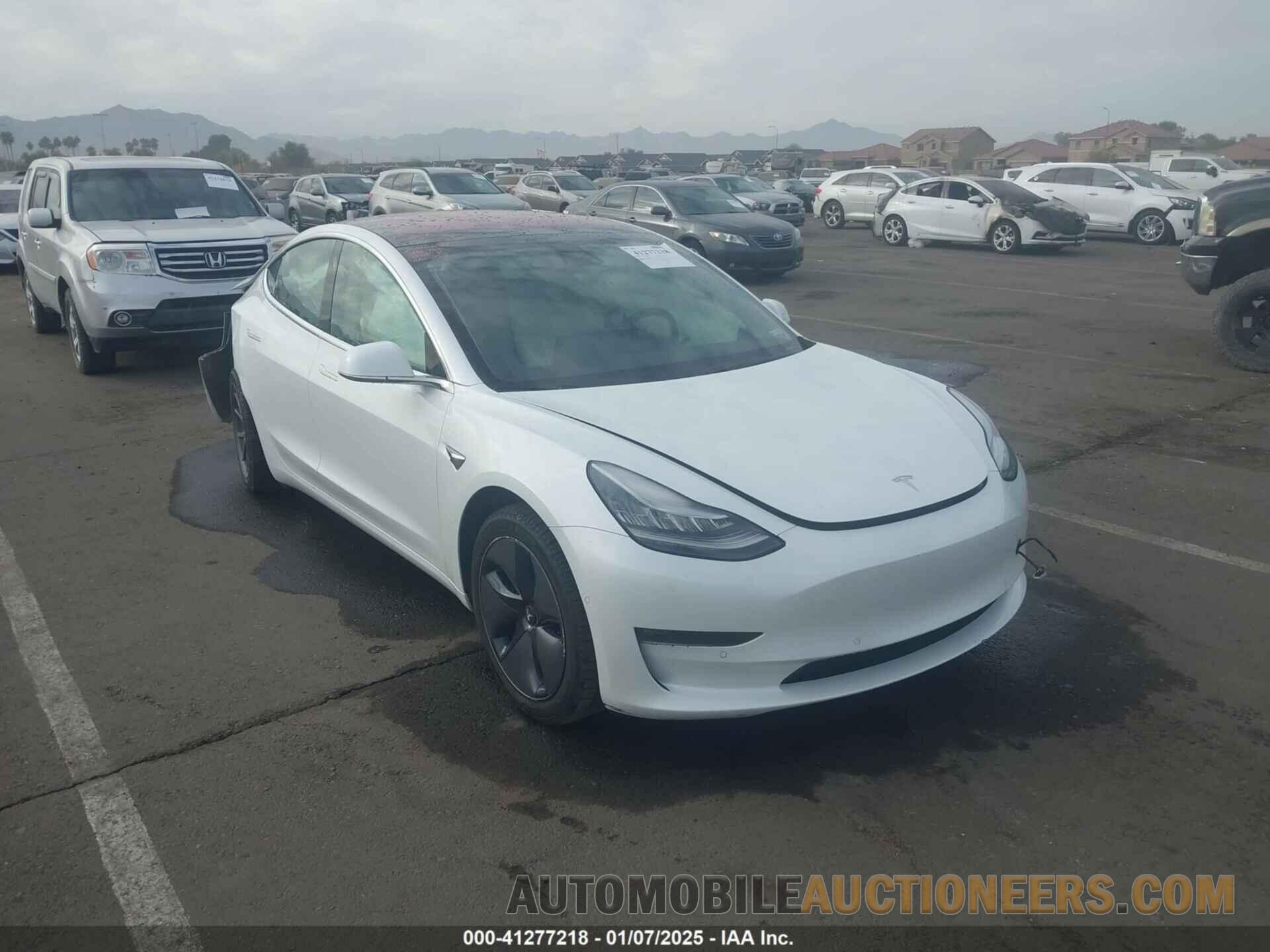 5YJ3E1EA5JF168855 TESLA MODEL 3 2018