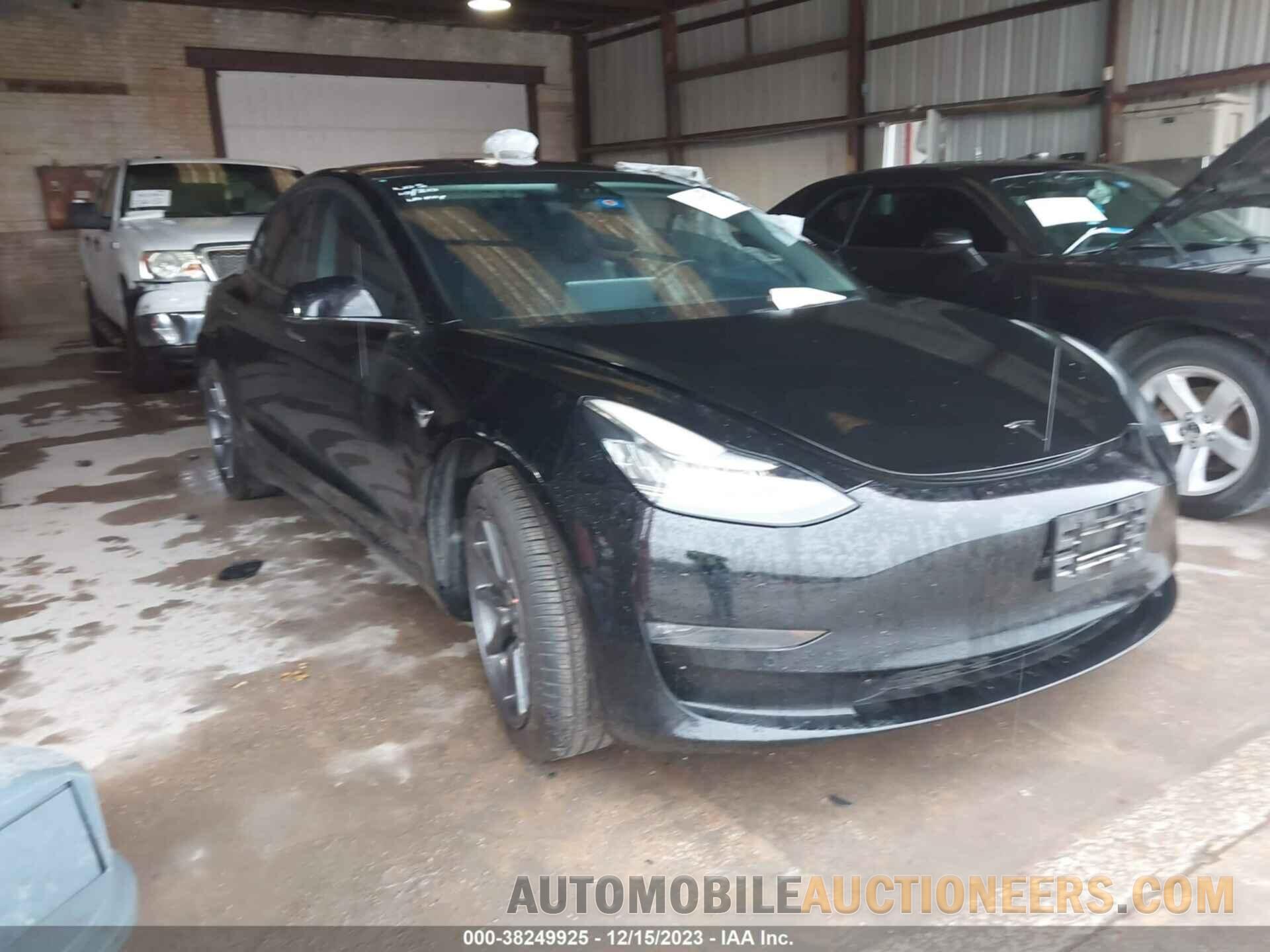 5YJ3E1EA5JF171657 TESLA MODEL 3 2018