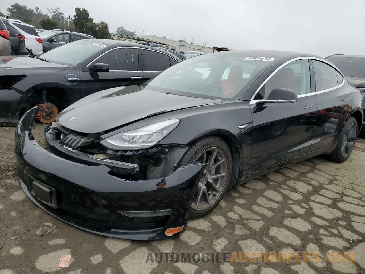 5YJ3E1EA5JF172842 TESLA MODEL 3 2018