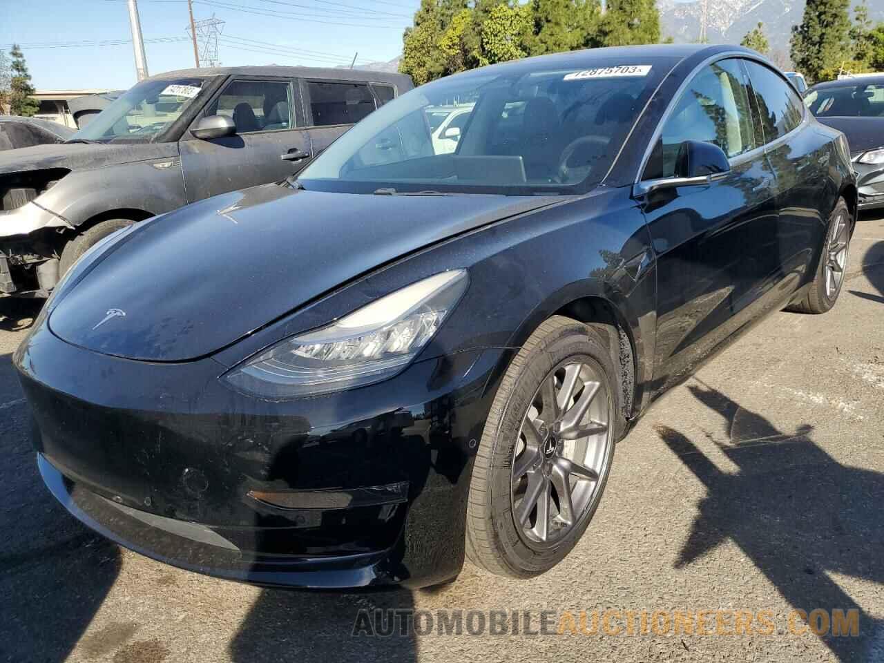 5YJ3E1EA5JF176423 TESLA MODEL 3 2018