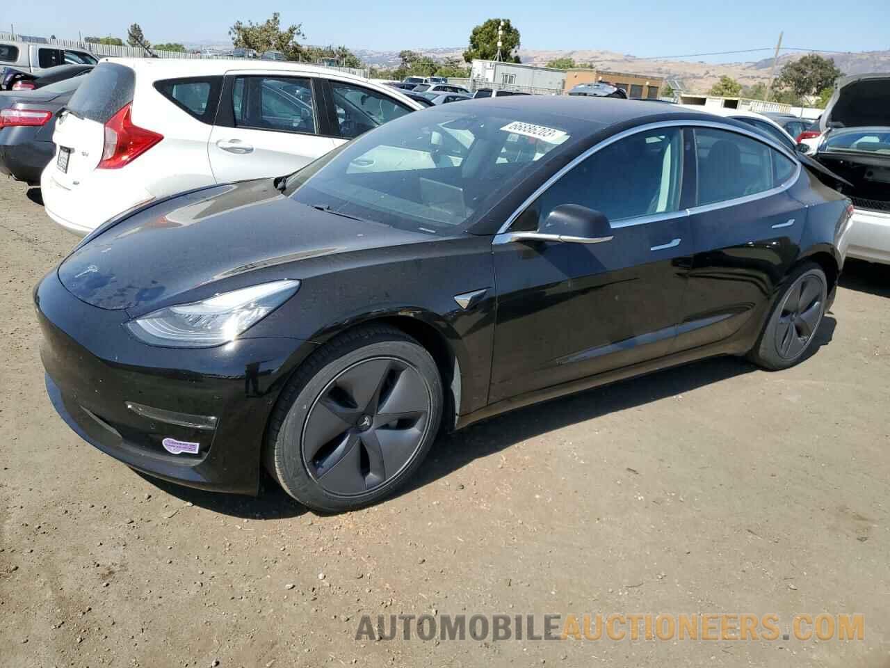 5YJ3E1EA5KF297499 TESLA MODEL 3 2019