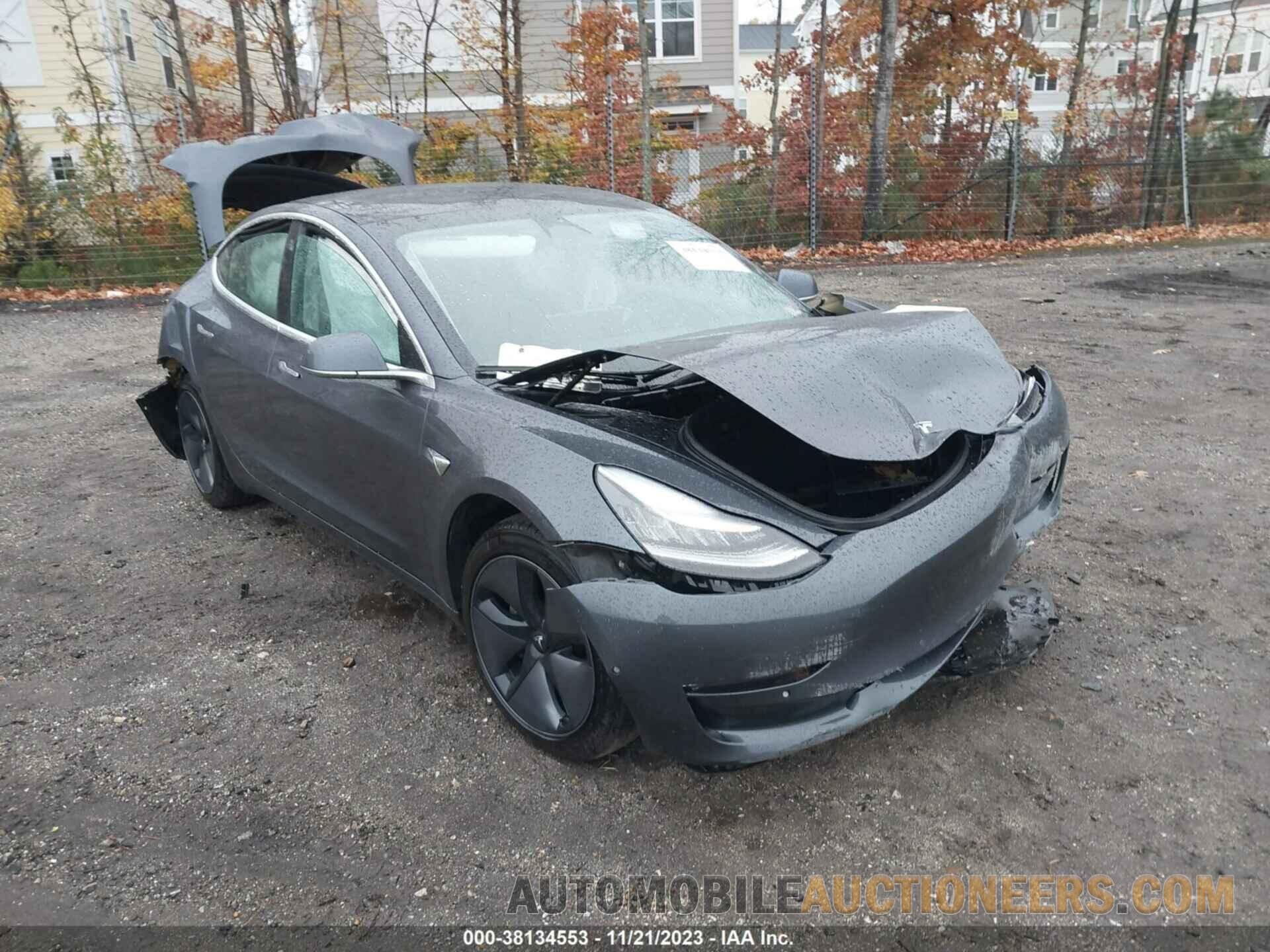 5YJ3E1EA5KF313605 TESLA MODEL 3 2019