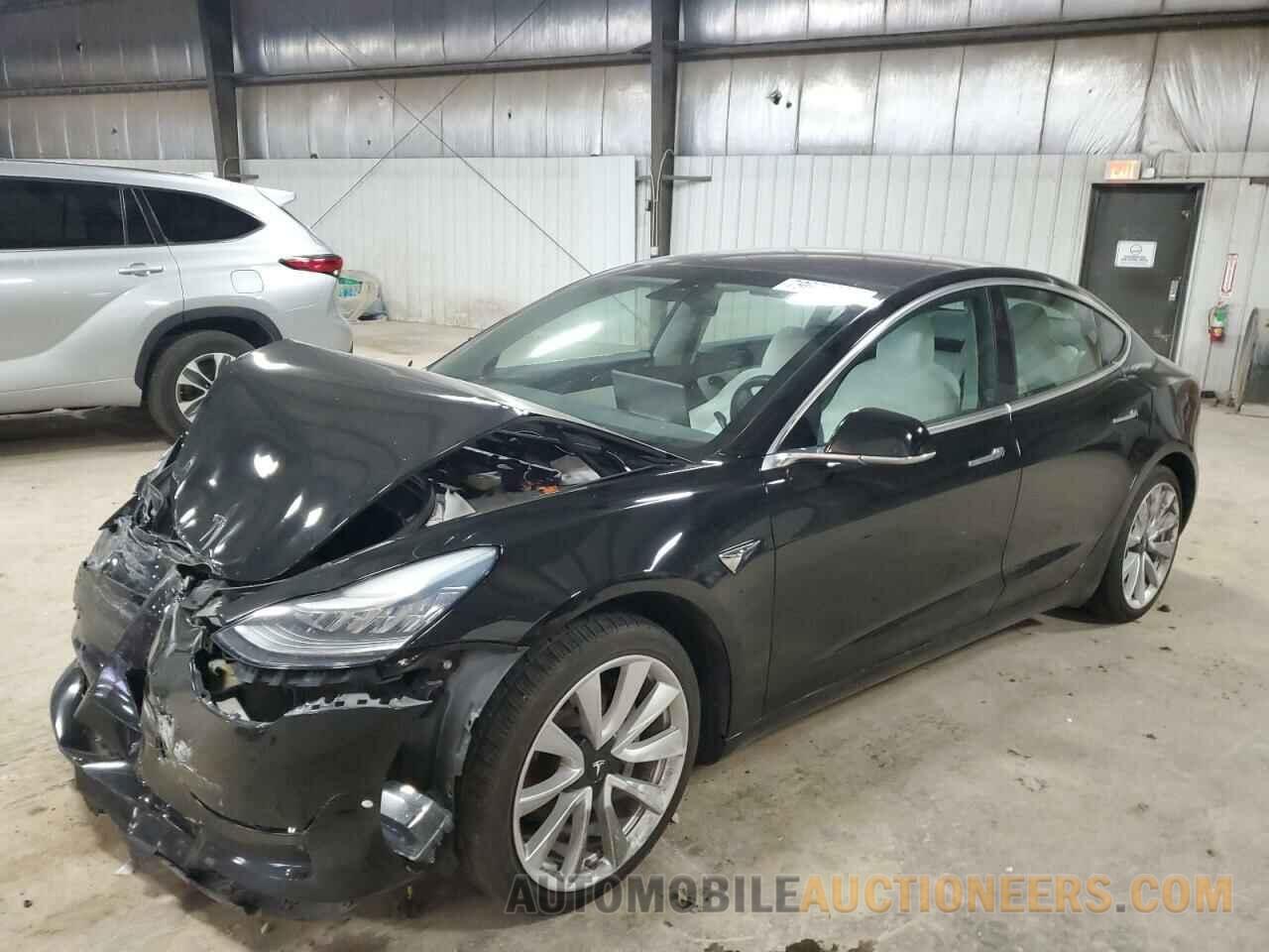 5YJ3E1EA5KF314964 TESLA MODEL 3 2019