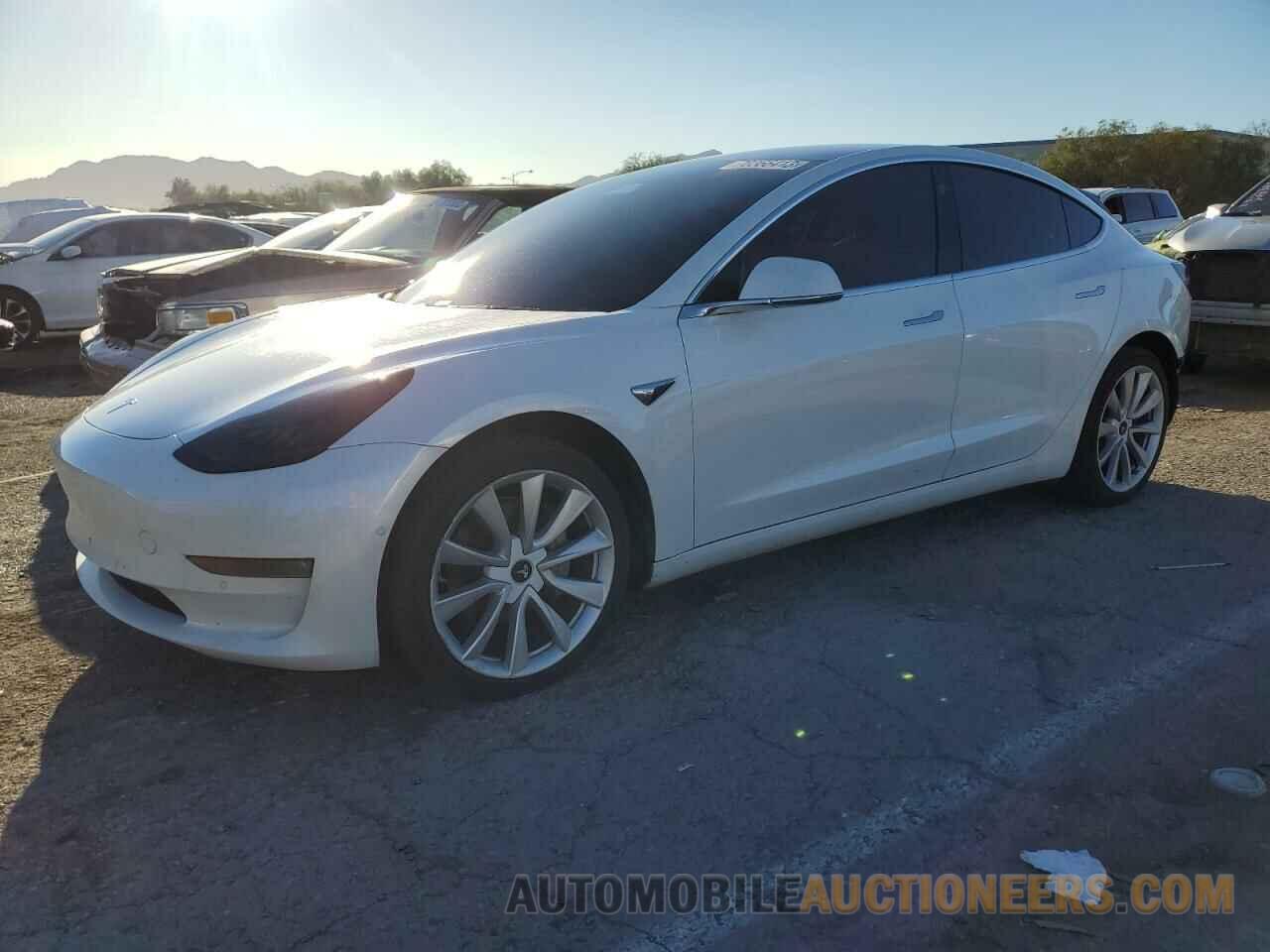 5YJ3E1EA5KF332848 TESLA MODEL 3 2019