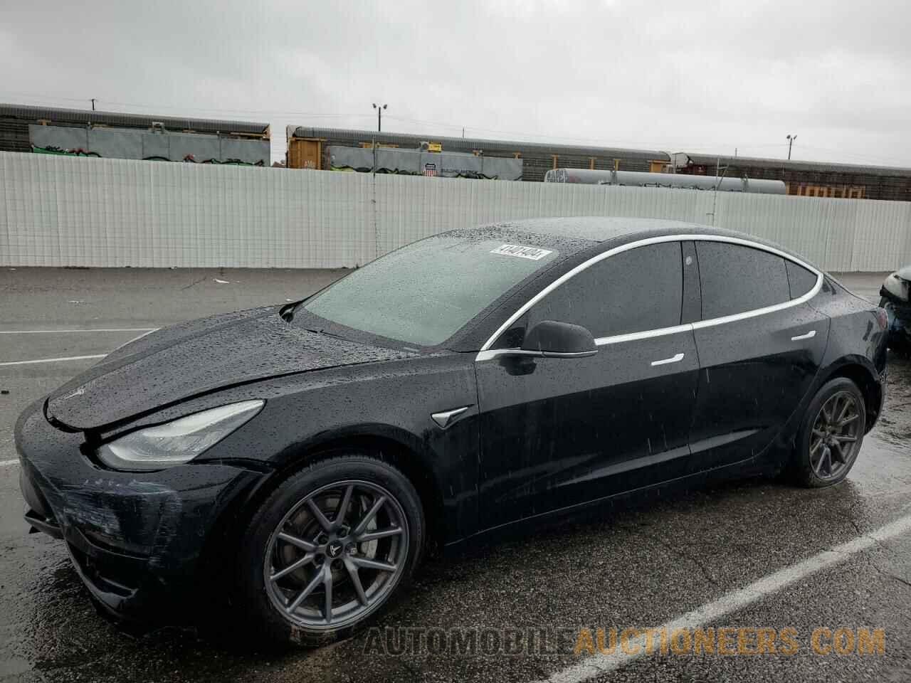 5YJ3E1EA5KF395495 TESLA MODEL 3 2019