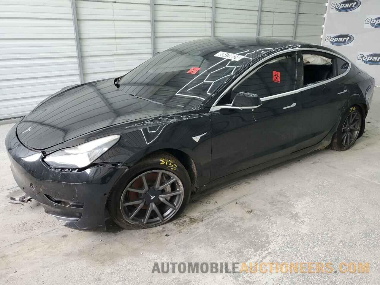 5YJ3E1EA5KF395643 TESLA MODEL 3 2019