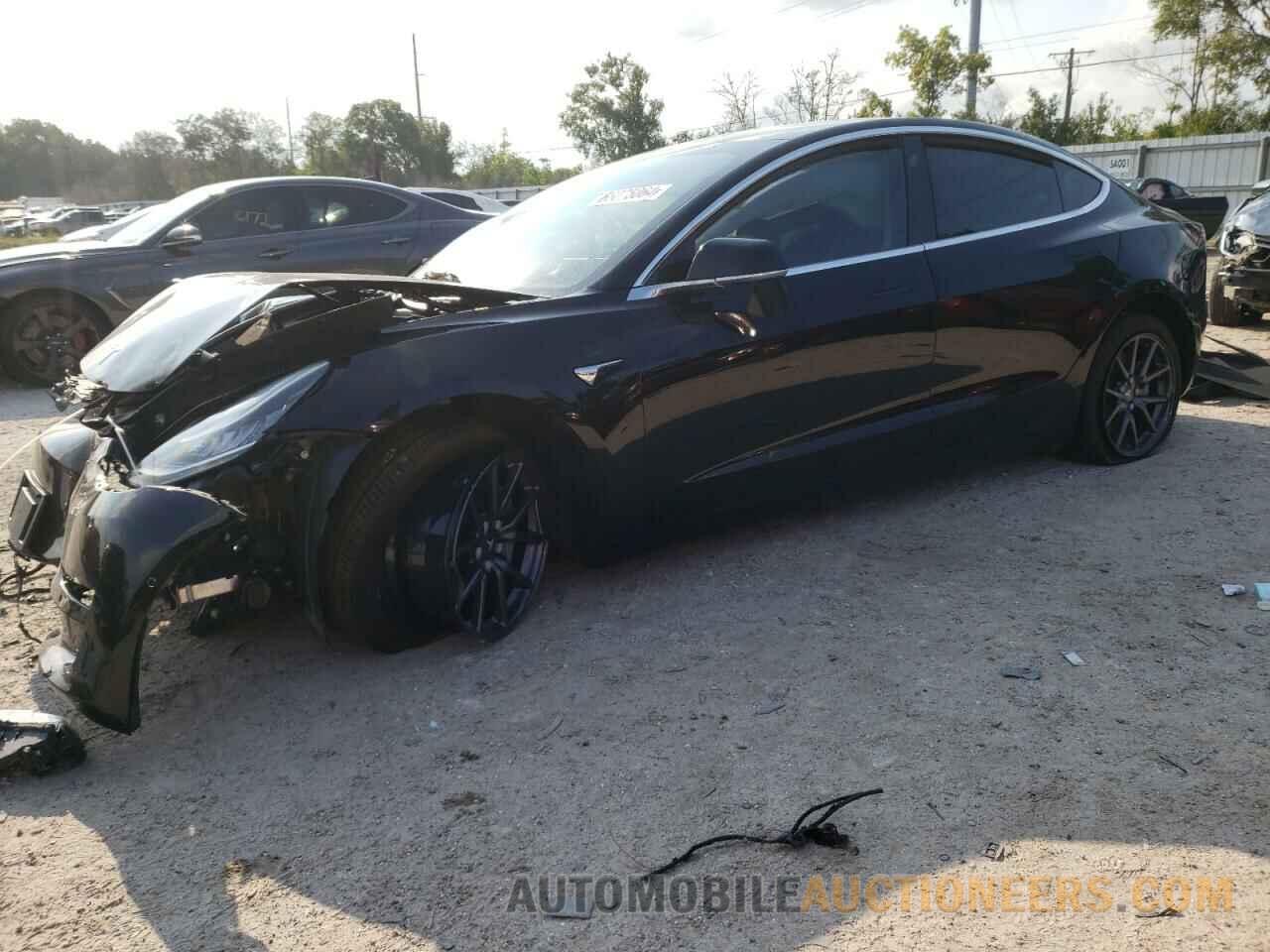 5YJ3E1EA5KF396081 TESLA MODEL 3 2019