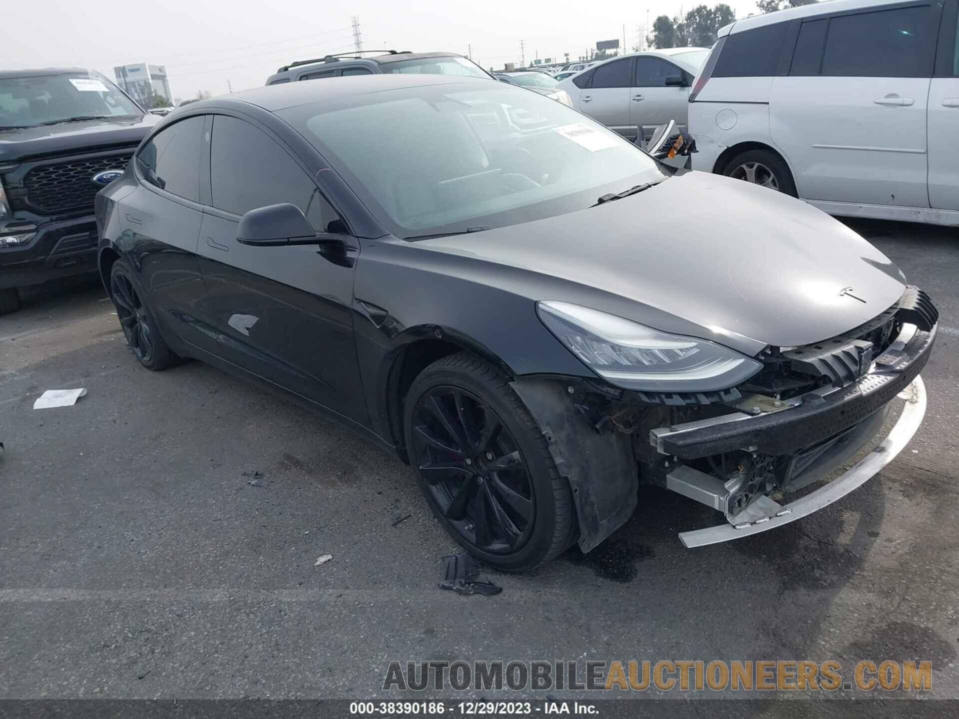 5YJ3E1EA5KF434487 TESLA MODEL 3 2019