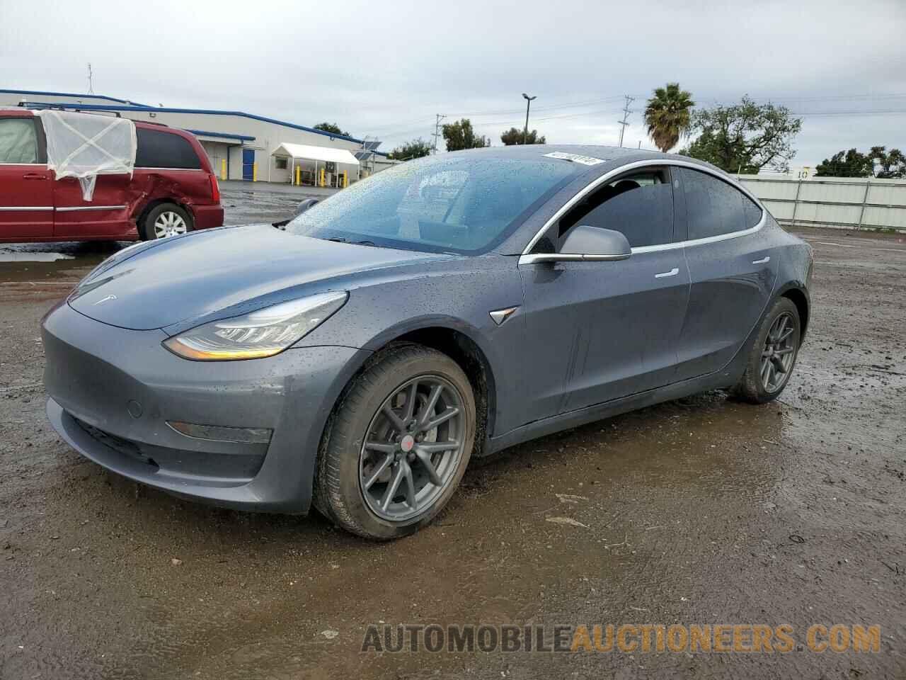 5YJ3E1EA5KF482832 TESLA MODEL 3 2019