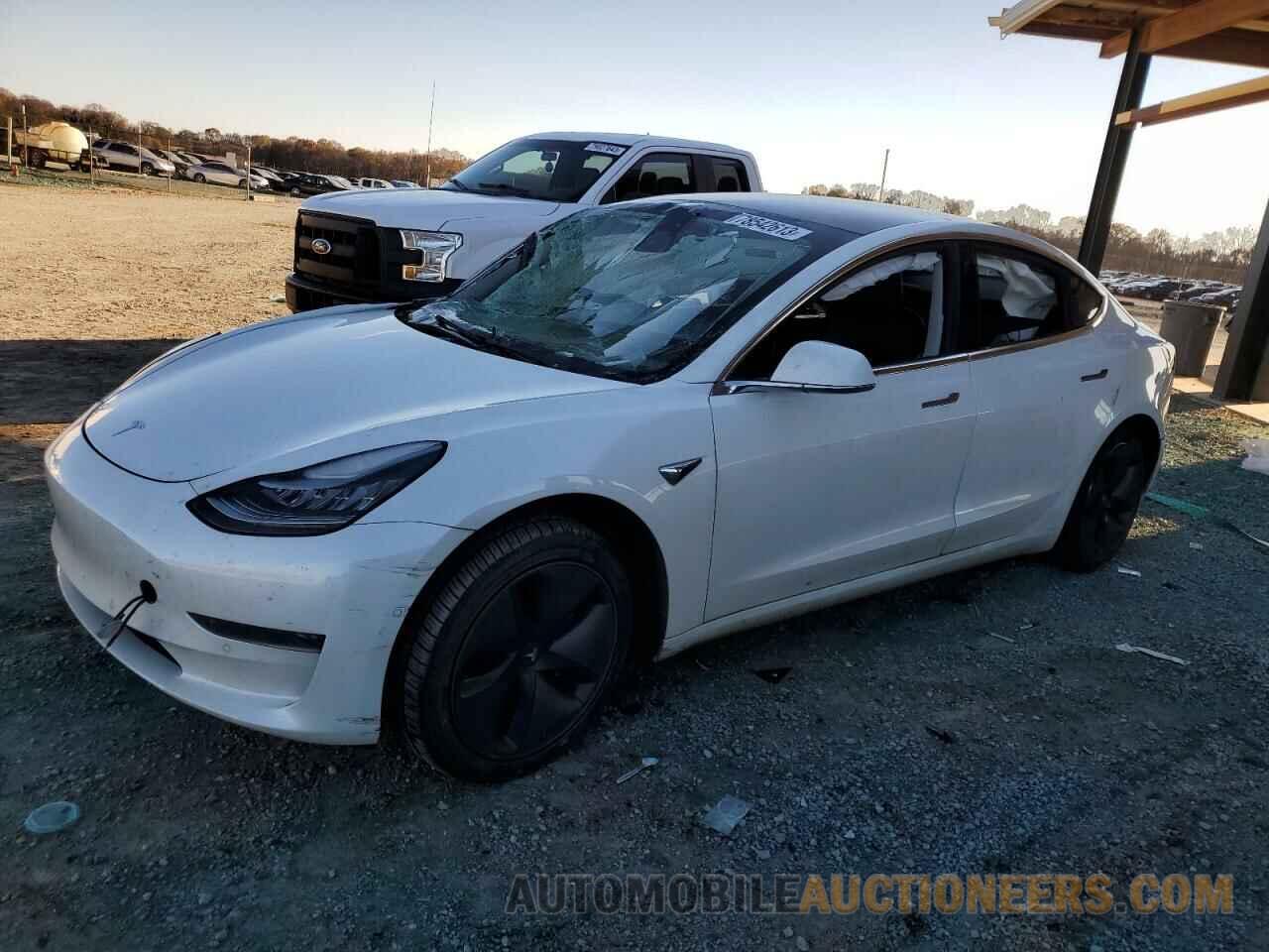 5YJ3E1EA5KF483754 TESLA MODEL 3 2019