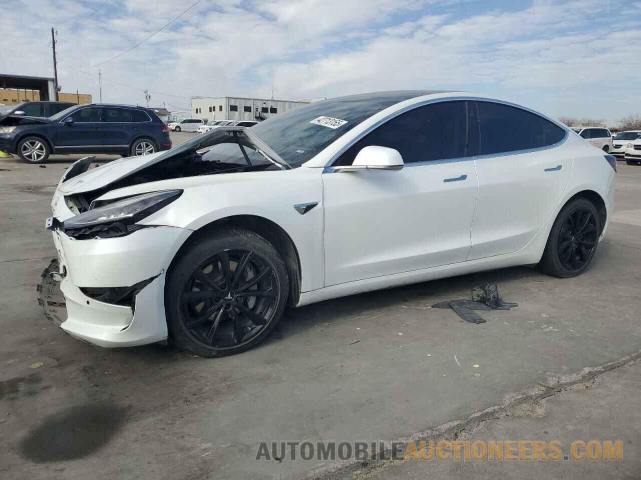 5YJ3E1EA5KF485570 TESLA MODEL 3 2019