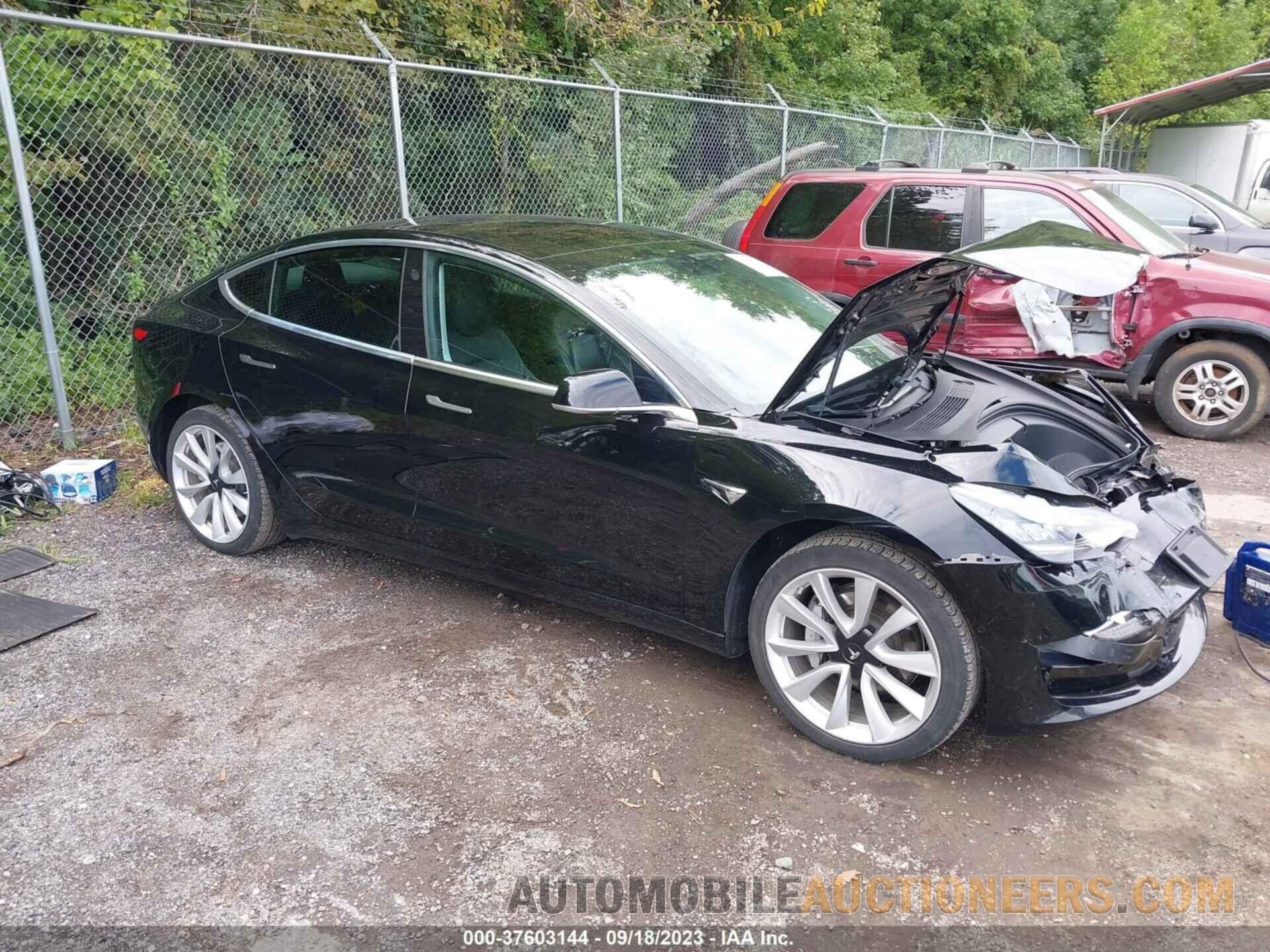 5YJ3E1EA5LF447225 TESLA MODEL 3 2020