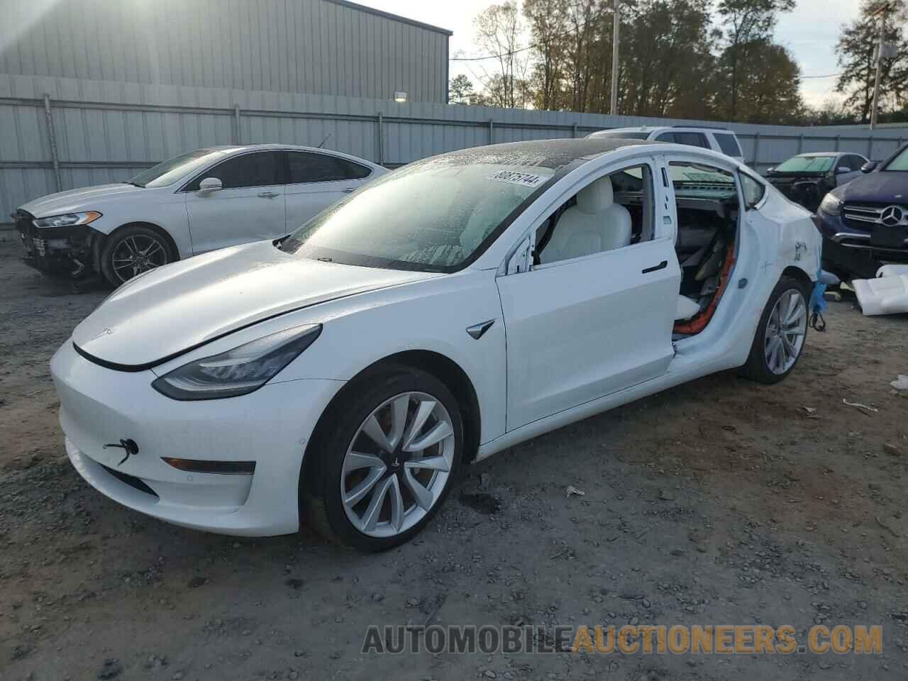 5YJ3E1EA5LF509903 TESLA MODEL 3 2020