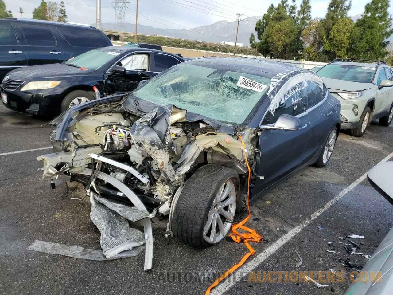 5YJ3E1EA5LF614117 TESLA MODEL 3 2020