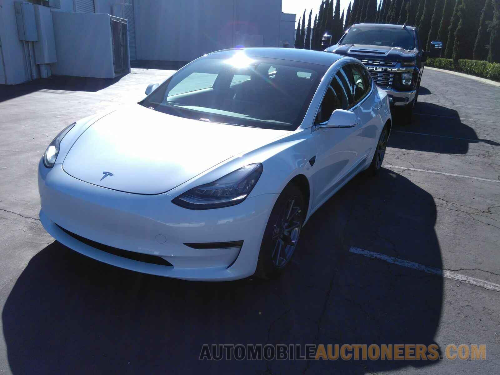 5YJ3E1EA5LF745256 Tesla Model 3 2020